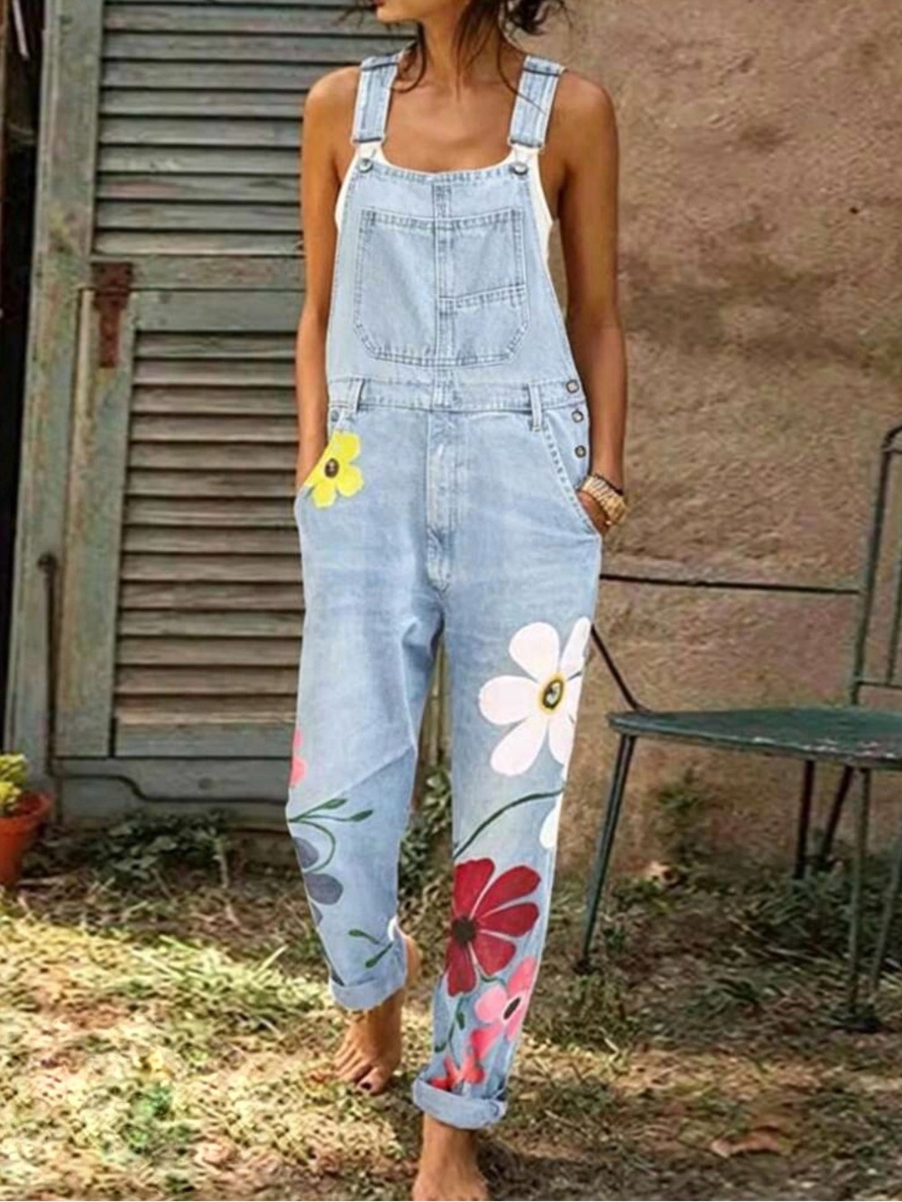 Miss Look Women's Floral Bib Overalls Adjustable Pocket Size Medium Light Wash